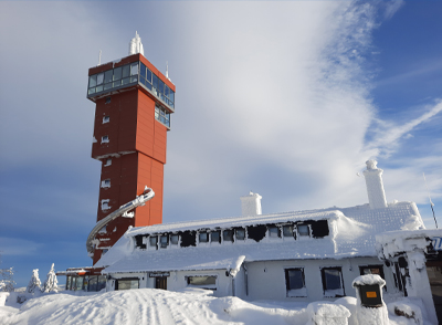 Wurmbergturm im Winter