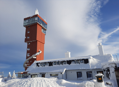Wurmbergturm im Winter